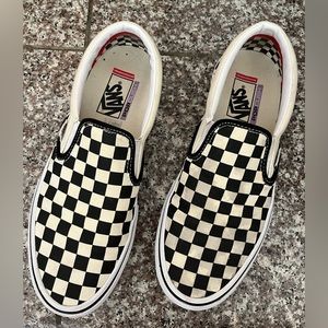 Vans slips ons Men’s 8.5
